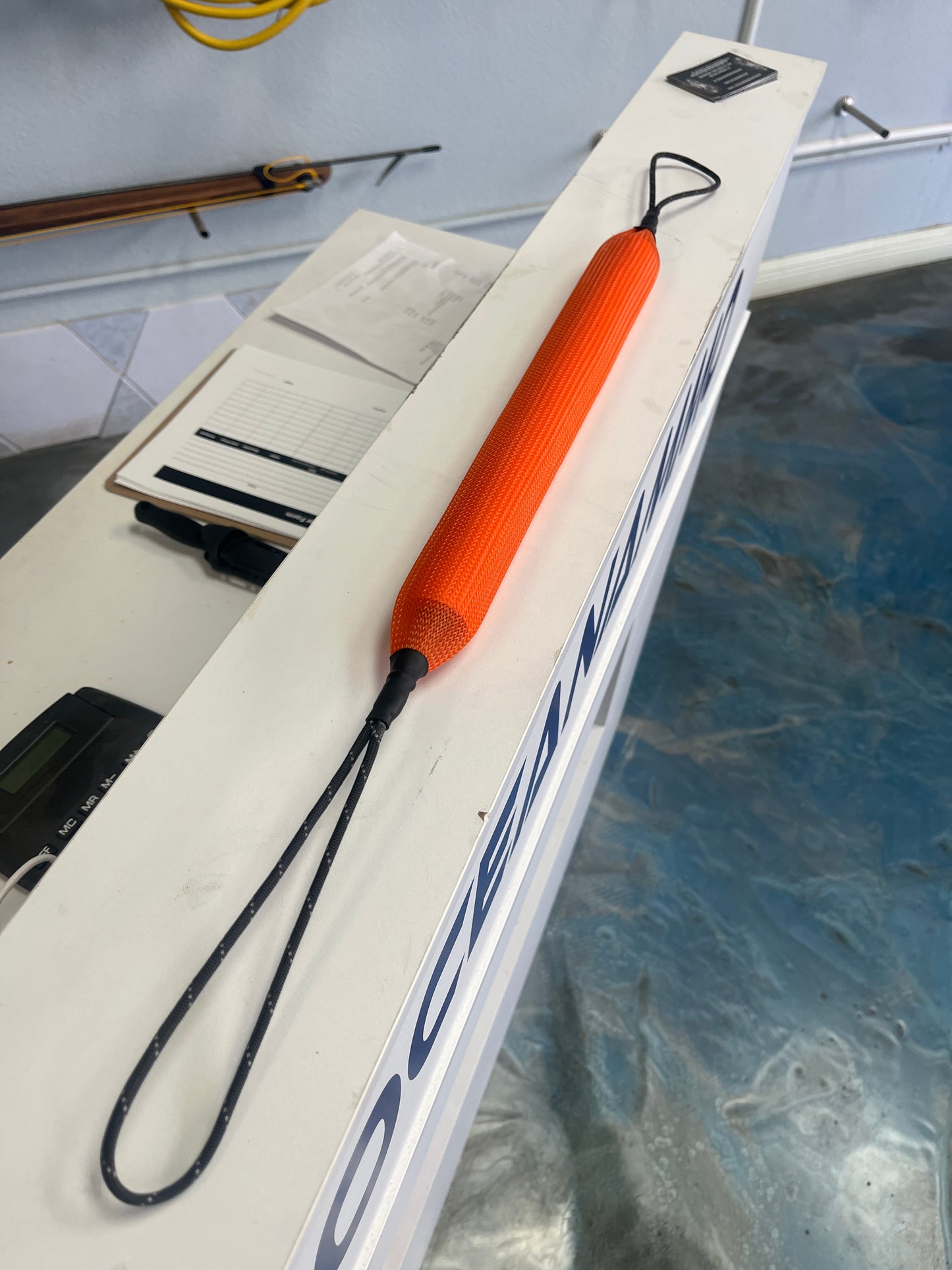 Kelp Stick Float