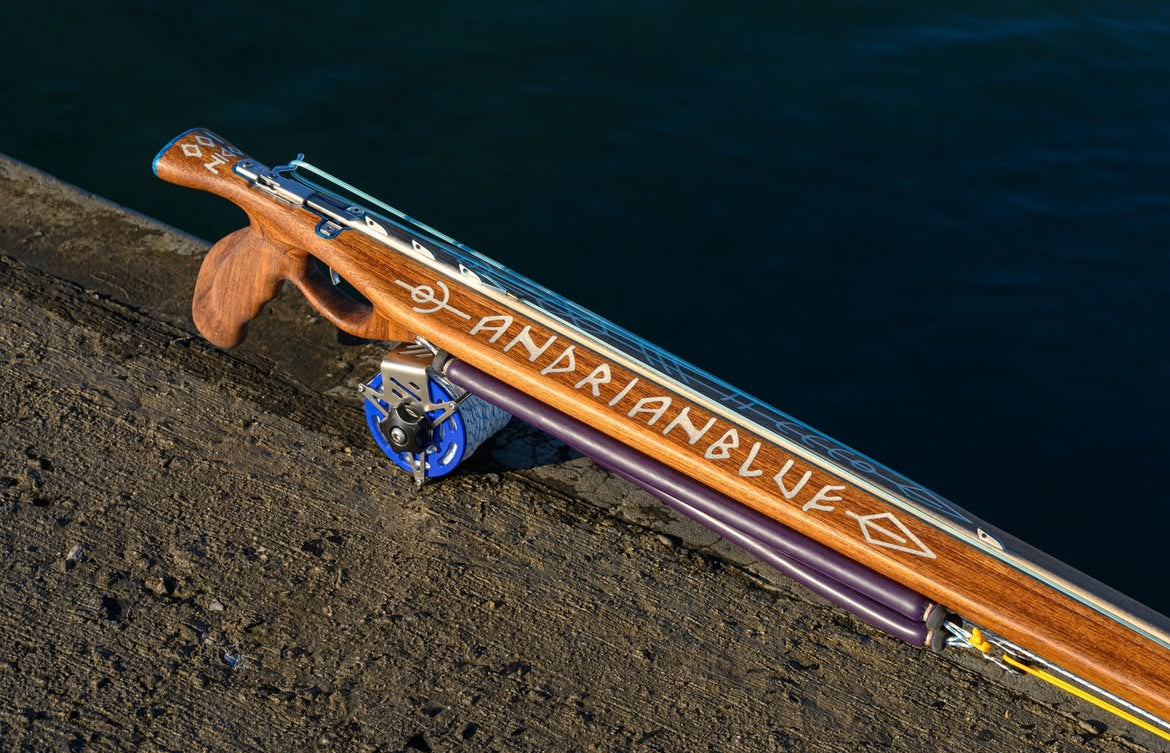 Andrian Blue Spearguns
