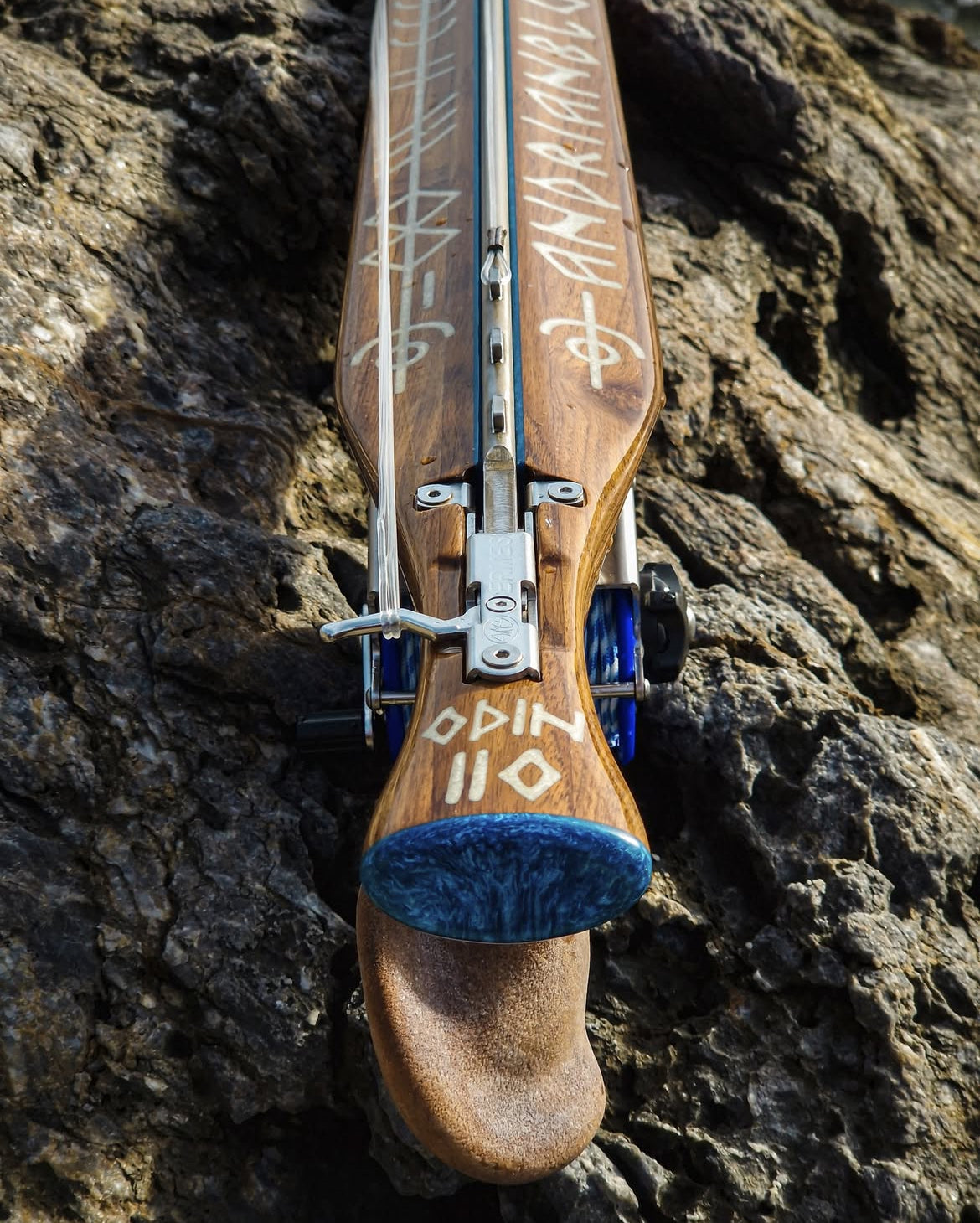 Andrian Blue Spearguns