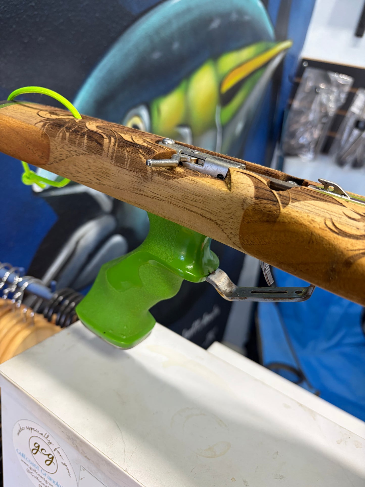 Used or Factory Seconds Spearguns